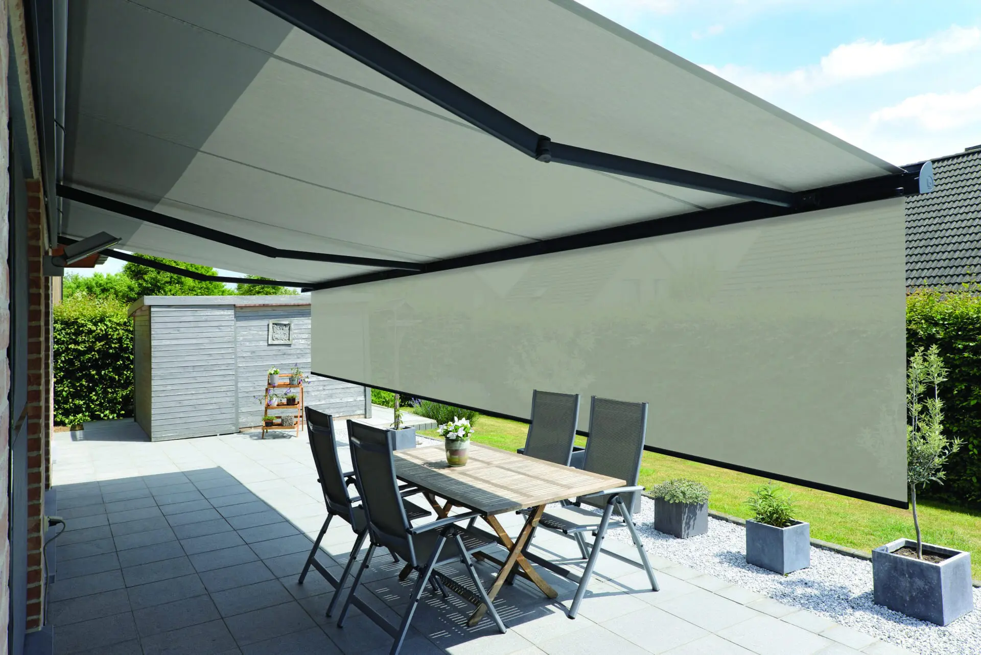 Un store banne installé par Moyse 3D