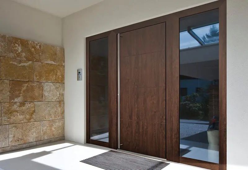 Une porte d'entrée Internorm