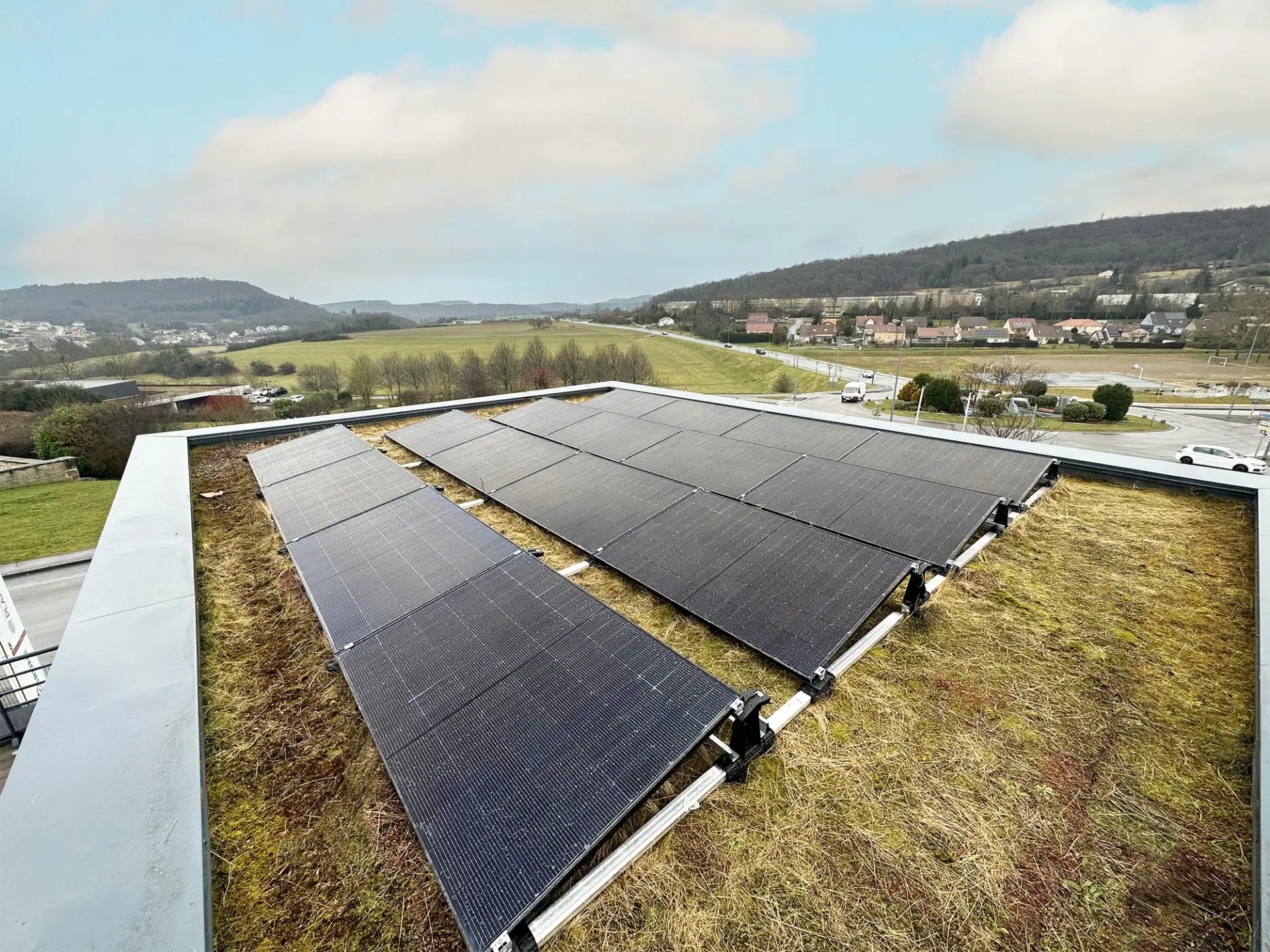 Panneaux photovoltaïques toiture terrasse