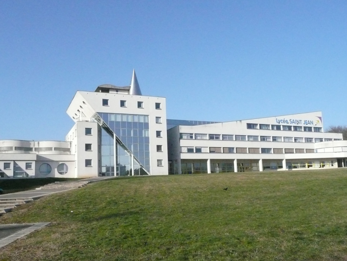 Façade Lycée Besançon